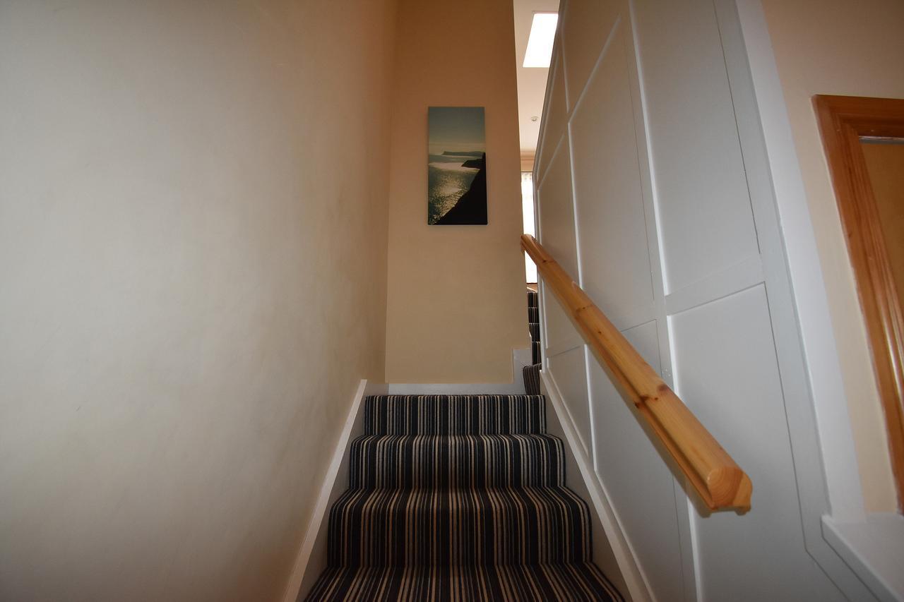 Aaranmore Lodge Guest House Portrush Εξωτερικό φωτογραφία